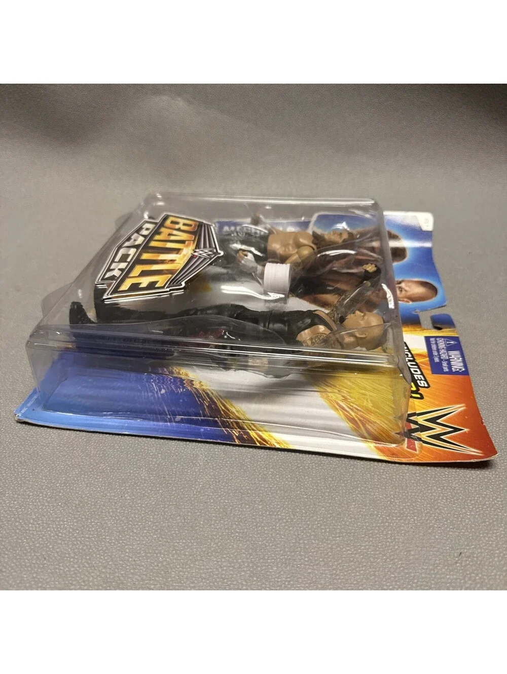 2014 WWE Battle Pack Shawn Michaels & Undertaker Mattel Action Figure Bent Card